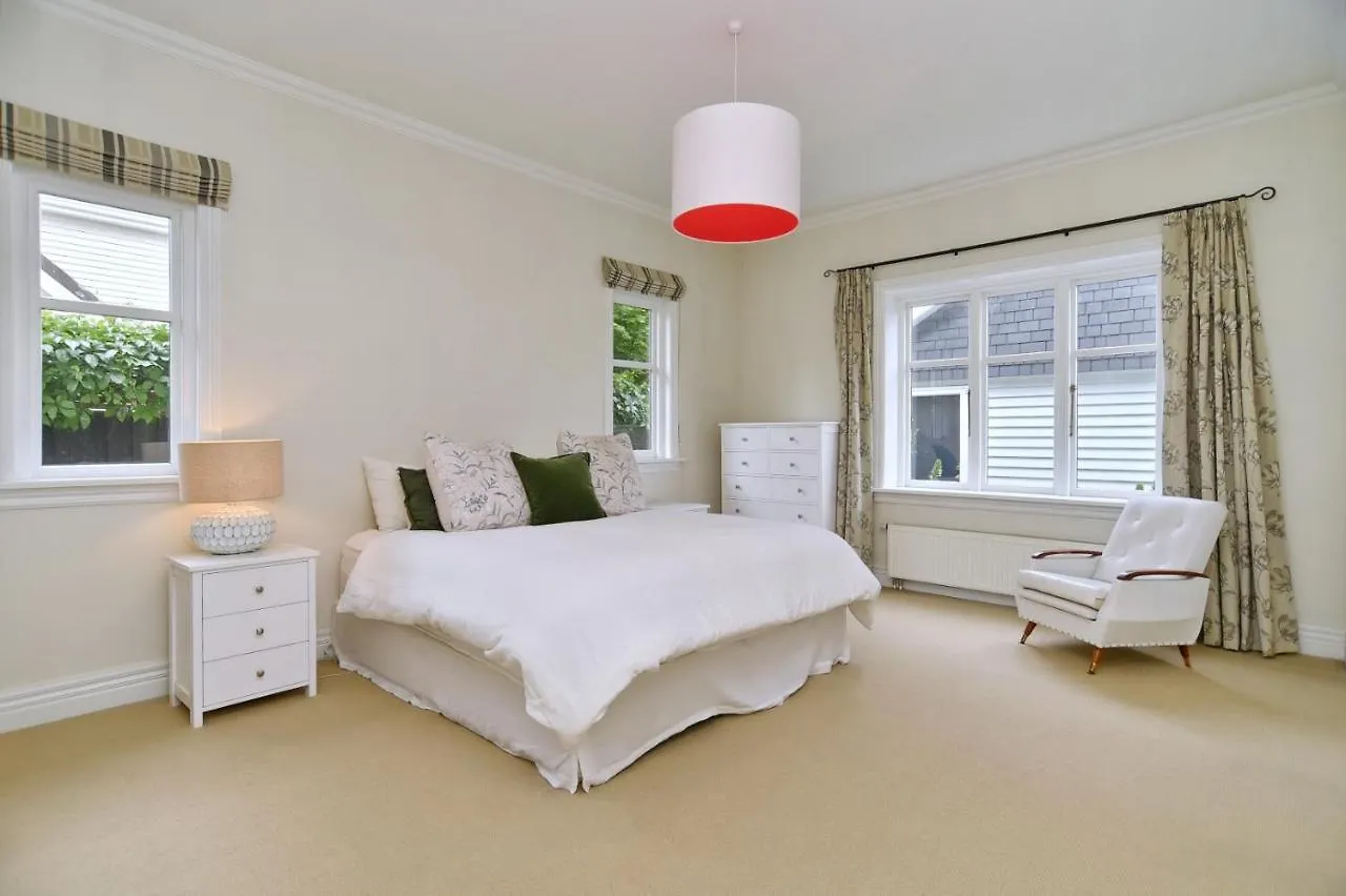 Retreat Villa - Christchurch Holiday Homes Новая Зеландия